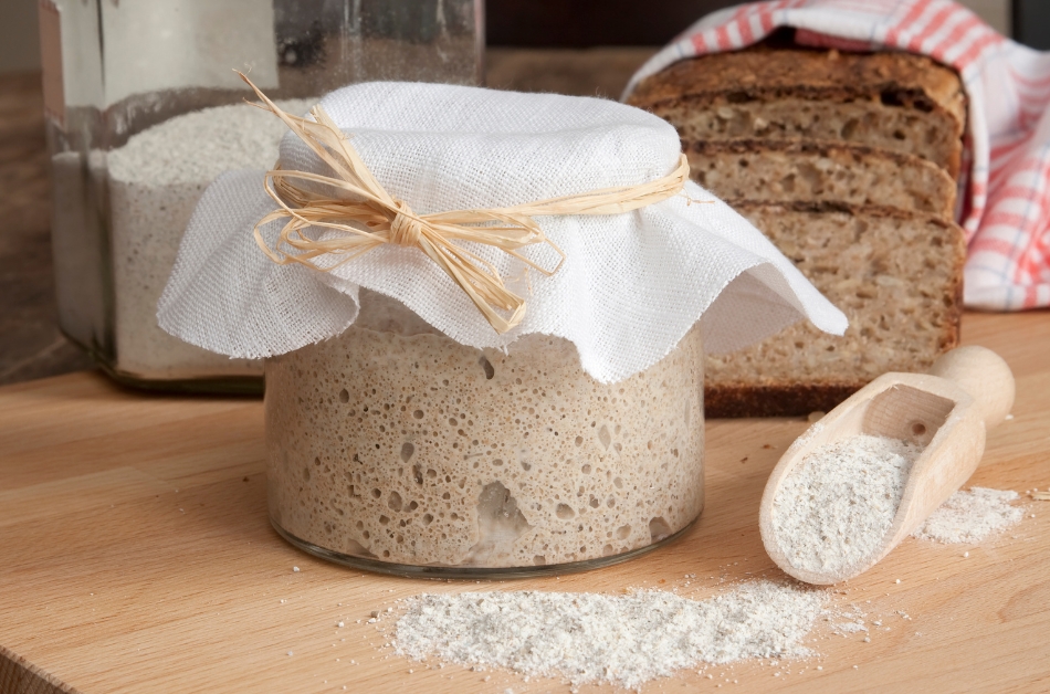 How Long Does Sourdough Bread Last? A Guide For Freshness - Cooking ...